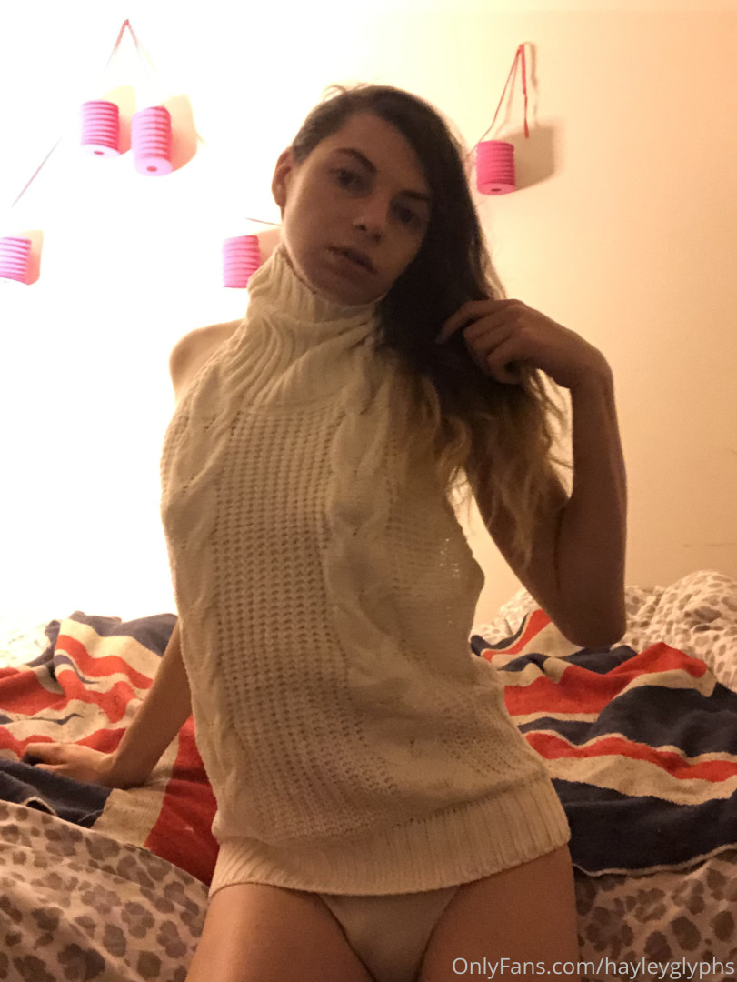 Photo by chippiechipsbimbo published on January 10,2024 22:40:27 - BestThots