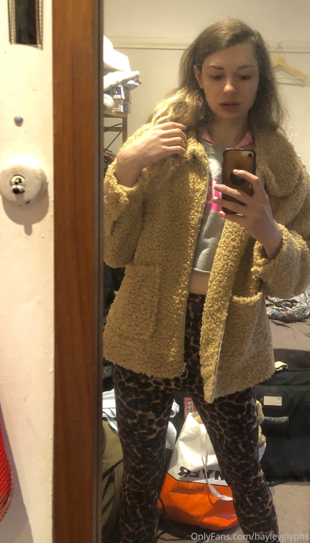Photo by chippiechipsbimbo published on January 10,2024 22:41:06 - BestThots