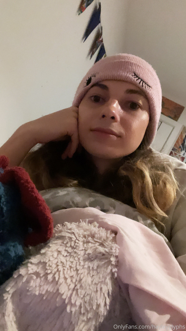Photo by chippiechipsbimbo published on January 10,2024 22:41:23 - BestThots