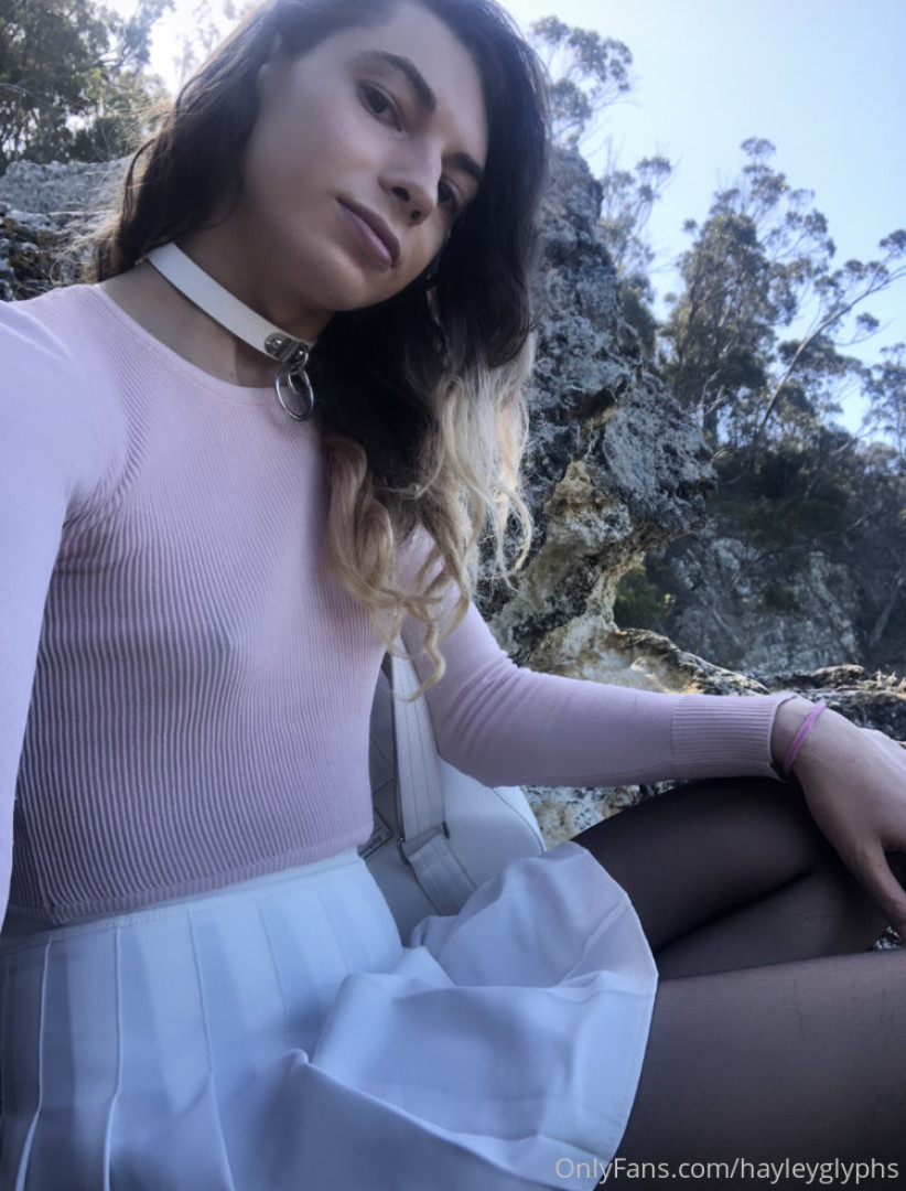 Photo by chippiechipsbimbo published on January 10,2024 22:41:49 - BestThots