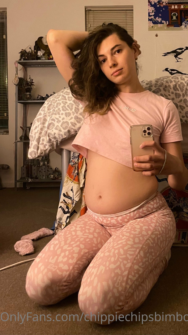 Photo by chippiechipsbimbo published on January 10,2024 22:41:59 - BestThots
