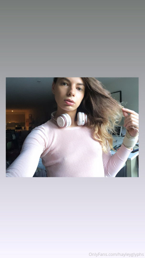 Photo by chippiechipsbimbo published on January 10,2024 22:42:41 - BestThots