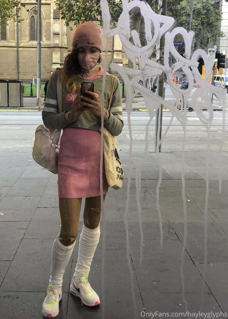 Photo by chippiechipsbimbo published on January 10,2024 22:43:10 - BestThots