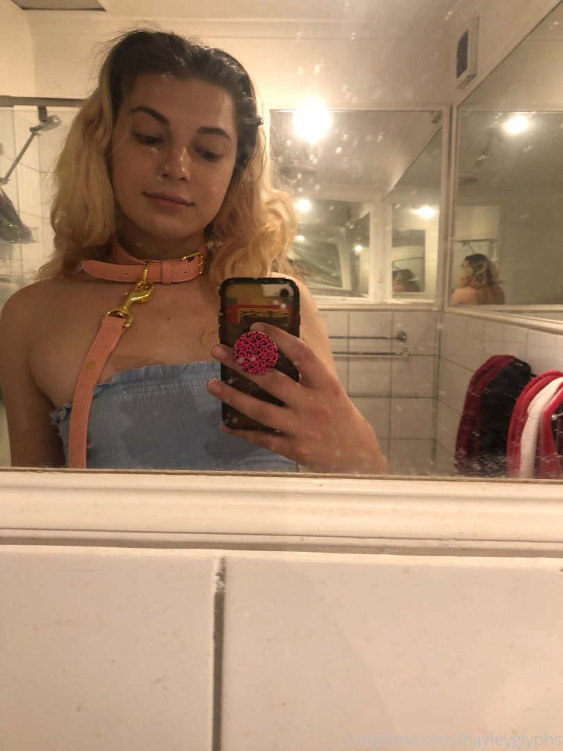 Photo by chippiechipsbimbo published on January 10,2024 22:43:25 - BestThots