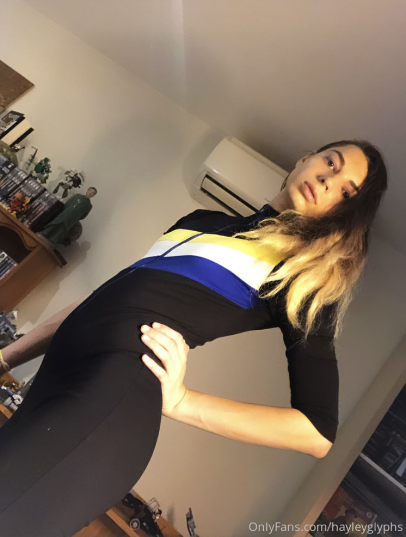 Photo by chippiechipsbimbo published on January 10,2024 22:43:44 - BestThots