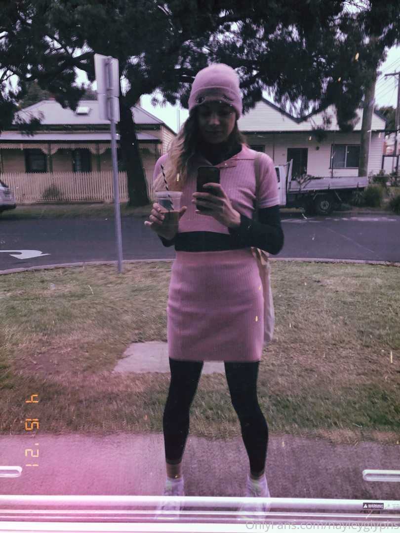 Photo by chippiechipsbimbo published on January 10,2024 22:43:51 - BestThots