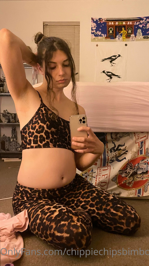 Photo by chippiechipsbimbo published on January 10,2024 22:44:30 - BestThots