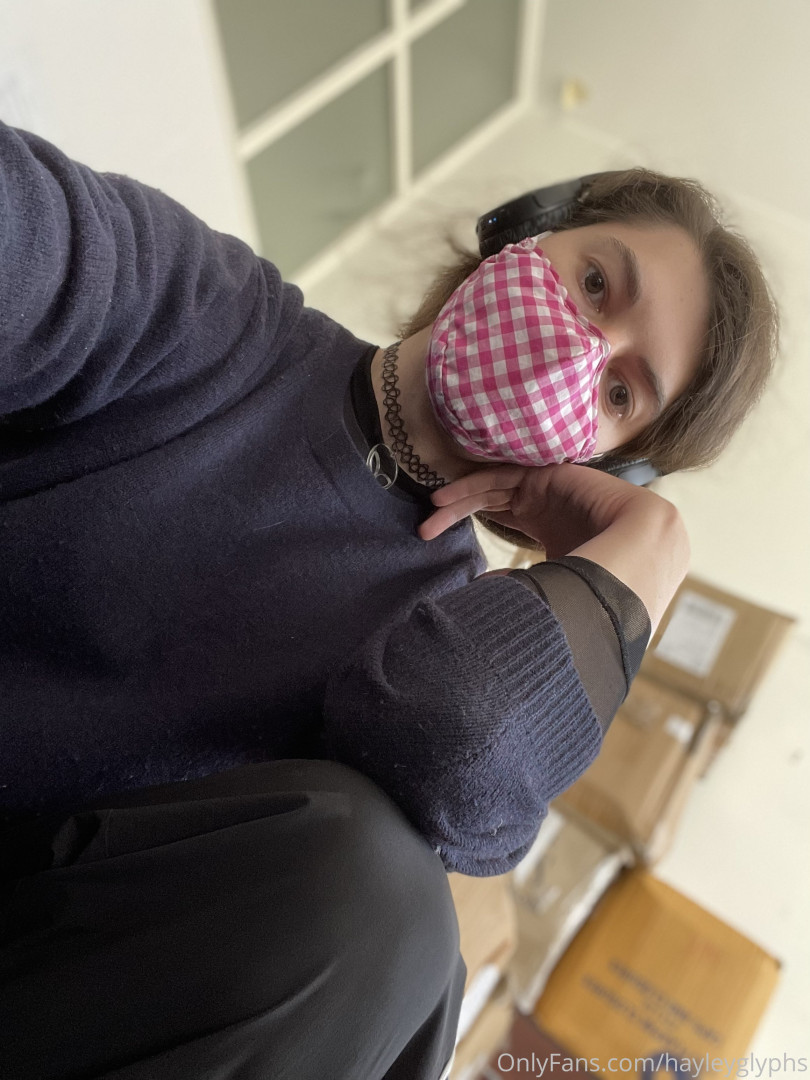 Photo by chippiechipsbimbo published on January 10,2024 22:44:35 - BestThots