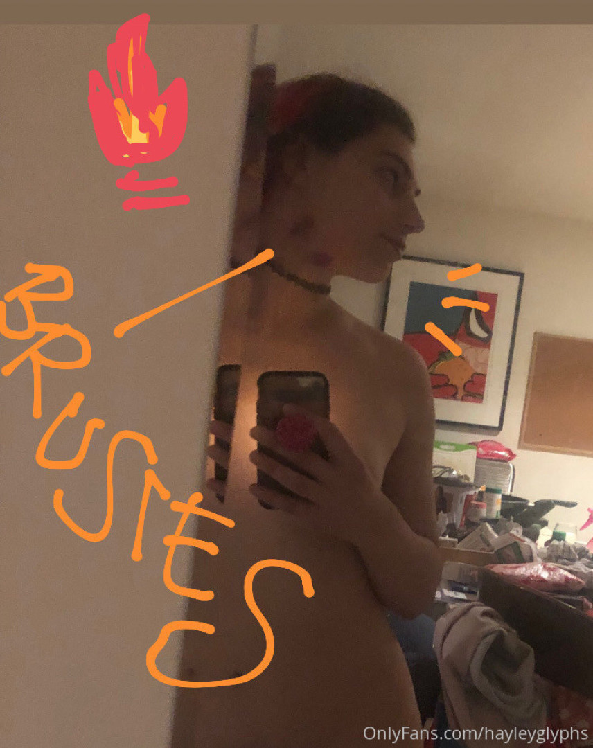 Photo by chippiechipsbimbo published on January 10,2024 22:44:42 - BestThots