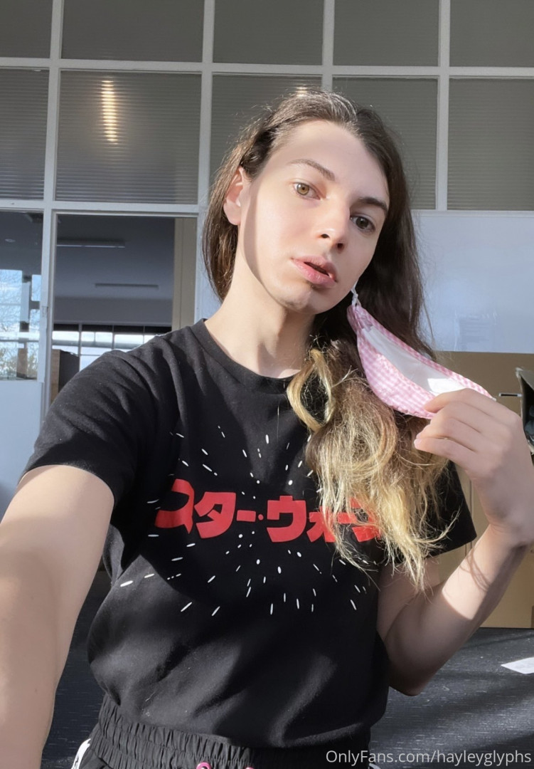 Photo by chippiechipsbimbo published on January 10,2024 22:44:48 - BestThots