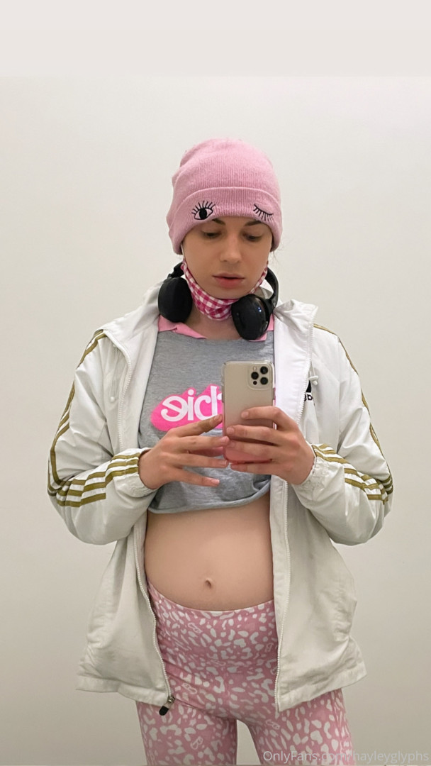 Photo by chippiechipsbimbo published on January 10,2024 22:45:31 - BestThots