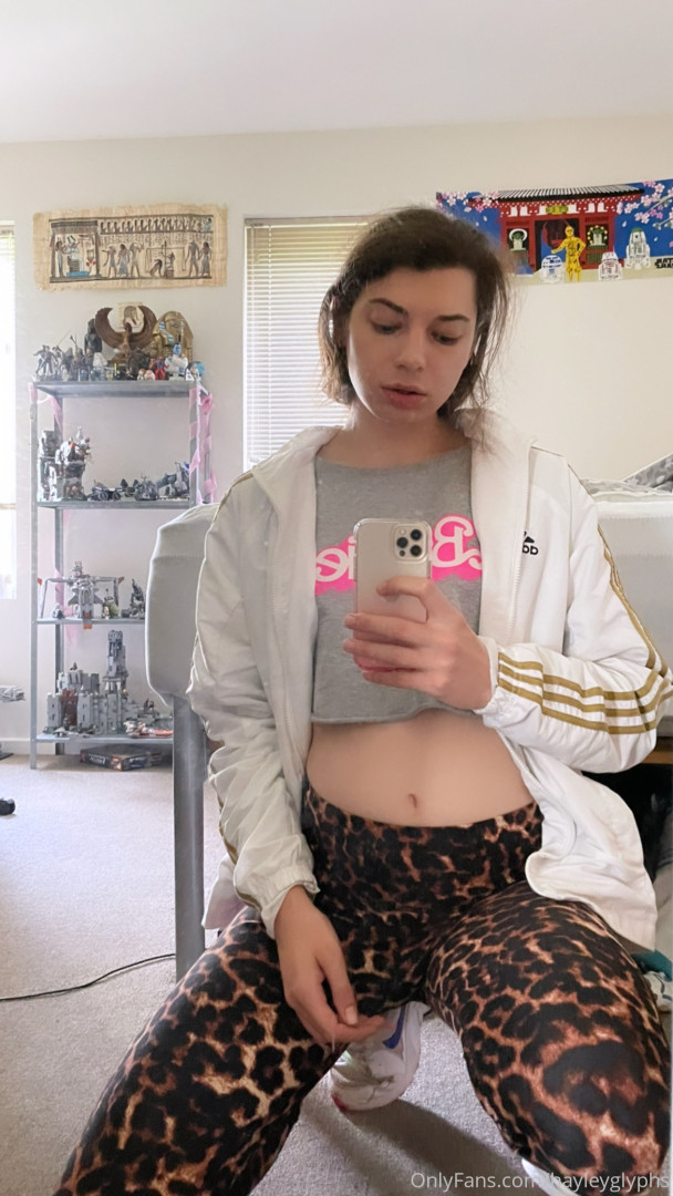 Photo by chippiechipsbimbo published on January 10,2024 22:46:13 - BestThots