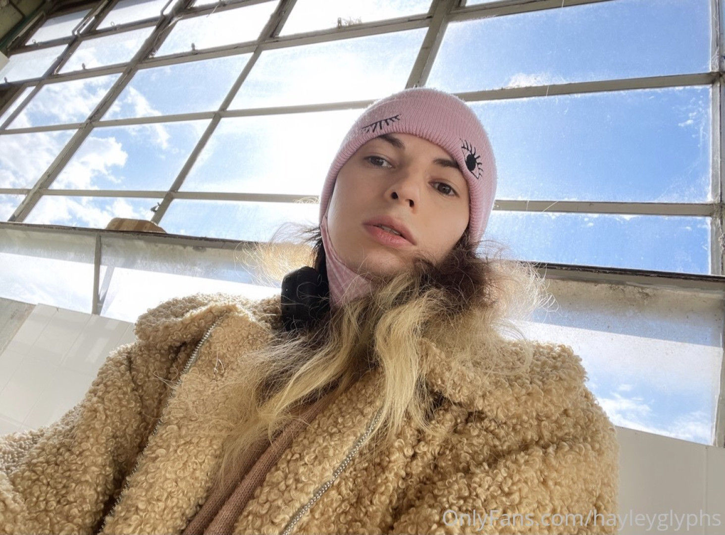 Photo by chippiechipsbimbo published on January 10,2024 22:46:44 - BestThots