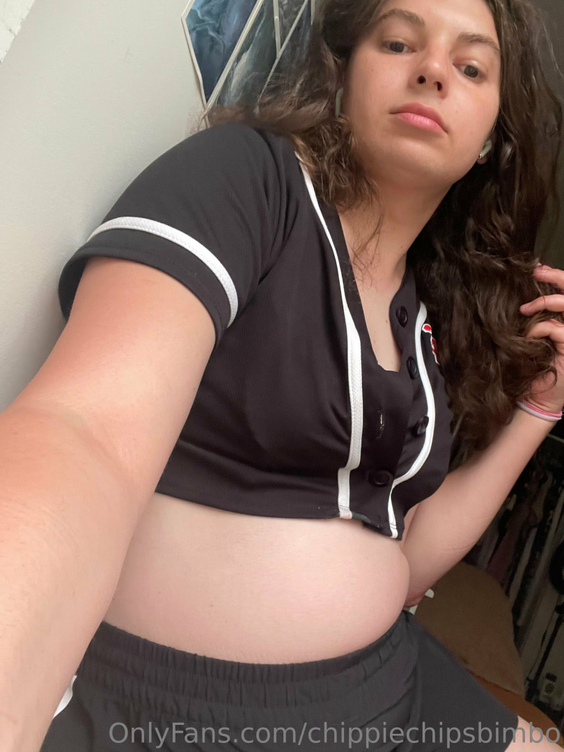 Photo by chippiechipsbimbo published on January 10,2024 22:46:48 - BestThots