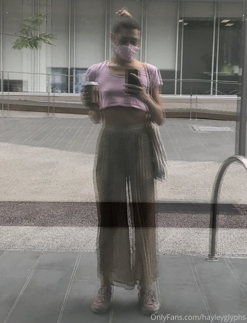 Photo by chippiechipsbimbo published on January 10,2024 22:47:19 - BestThots