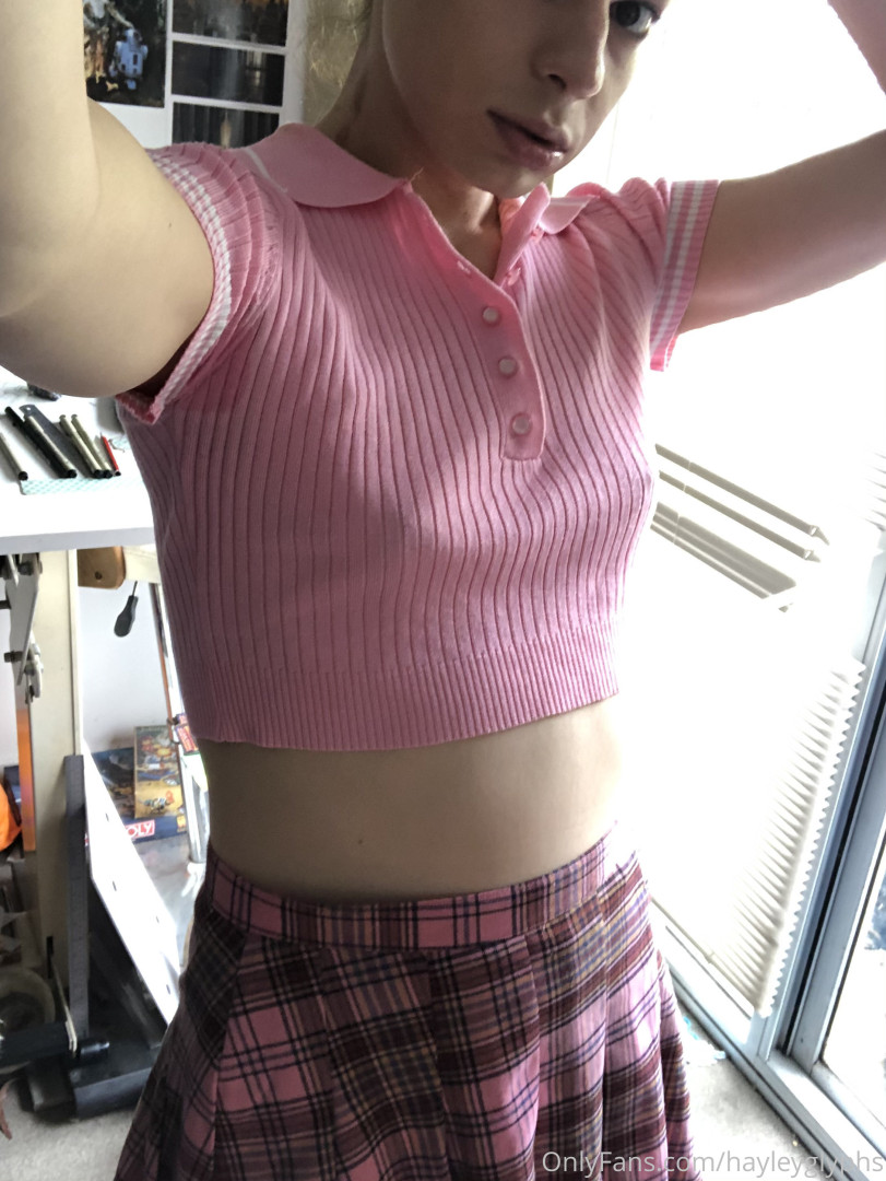 Photo by chippiechipsbimbo published on January 10,2024 22:47:42 - BestThots