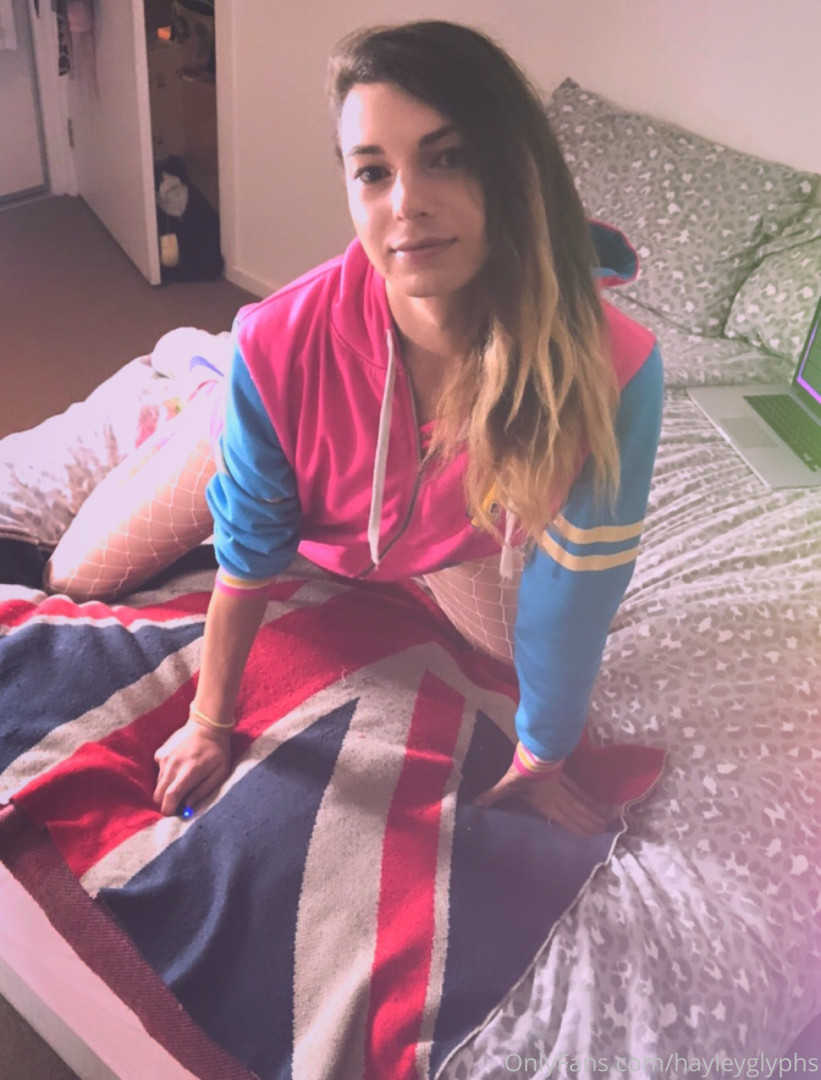 Photo by chippiechipsbimbo published on January 10,2024 22:47:43 - BestThots