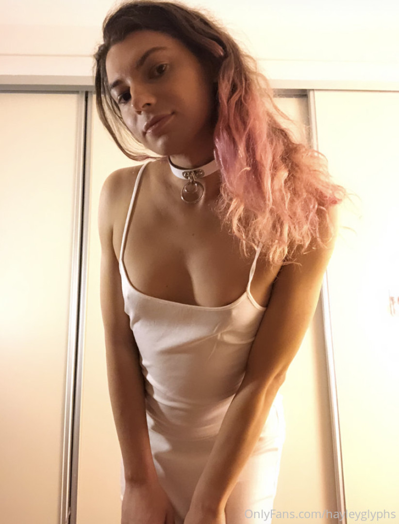 Photo by chippiechipsbimbo published on January 10,2024 22:47:52 - BestThots