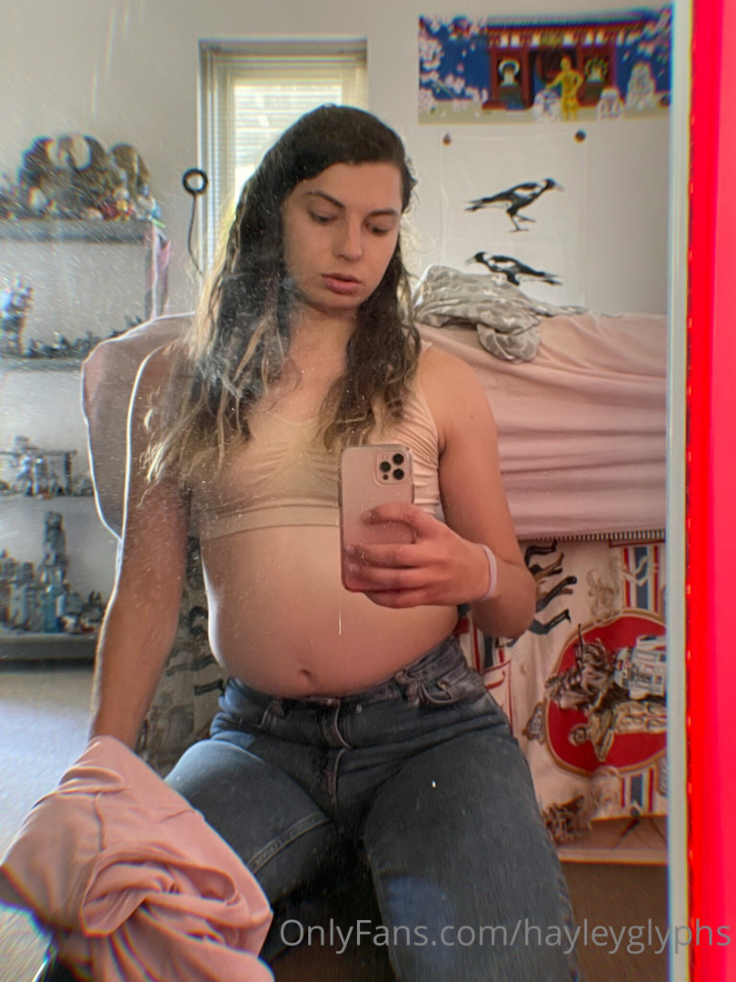 Photo by chippiechipsbimbo published on January 10,2024 22:48:16 - BestThots