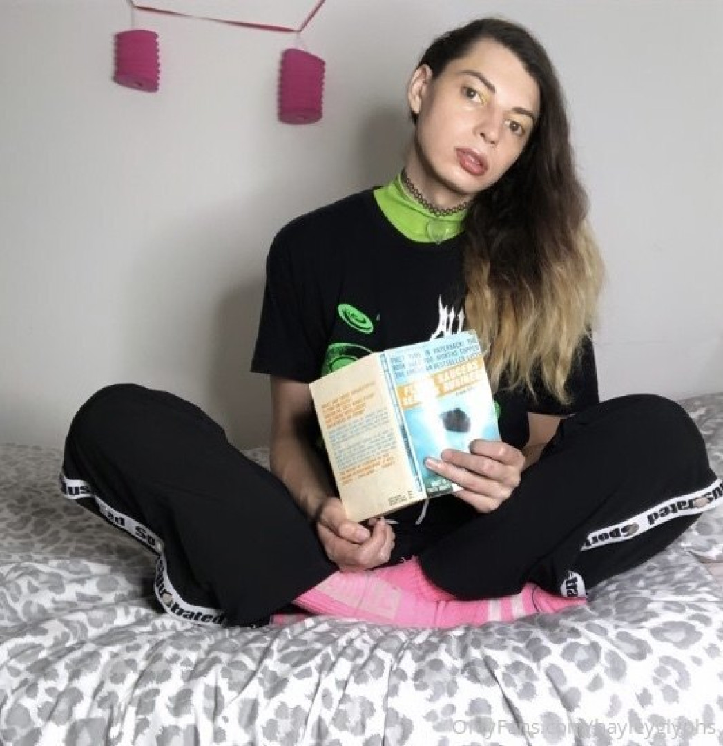 Photo by chippiechipsbimbo published on January 10,2024 22:48:26 - BestThots