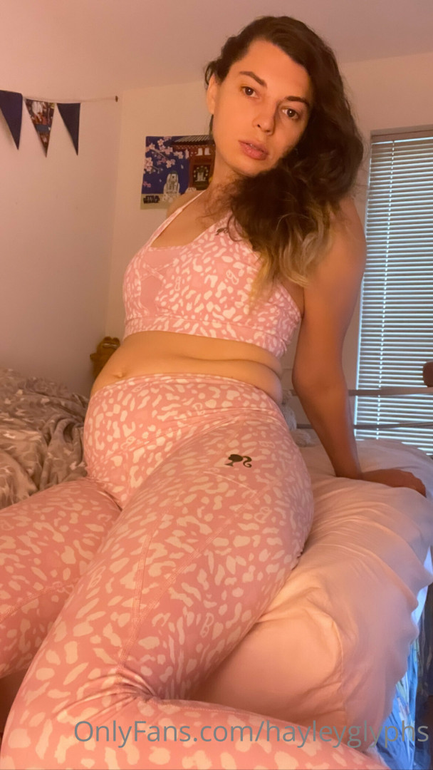 Photo by chippiechipsbimbo published on January 10,2024 22:48:34 - BestThots