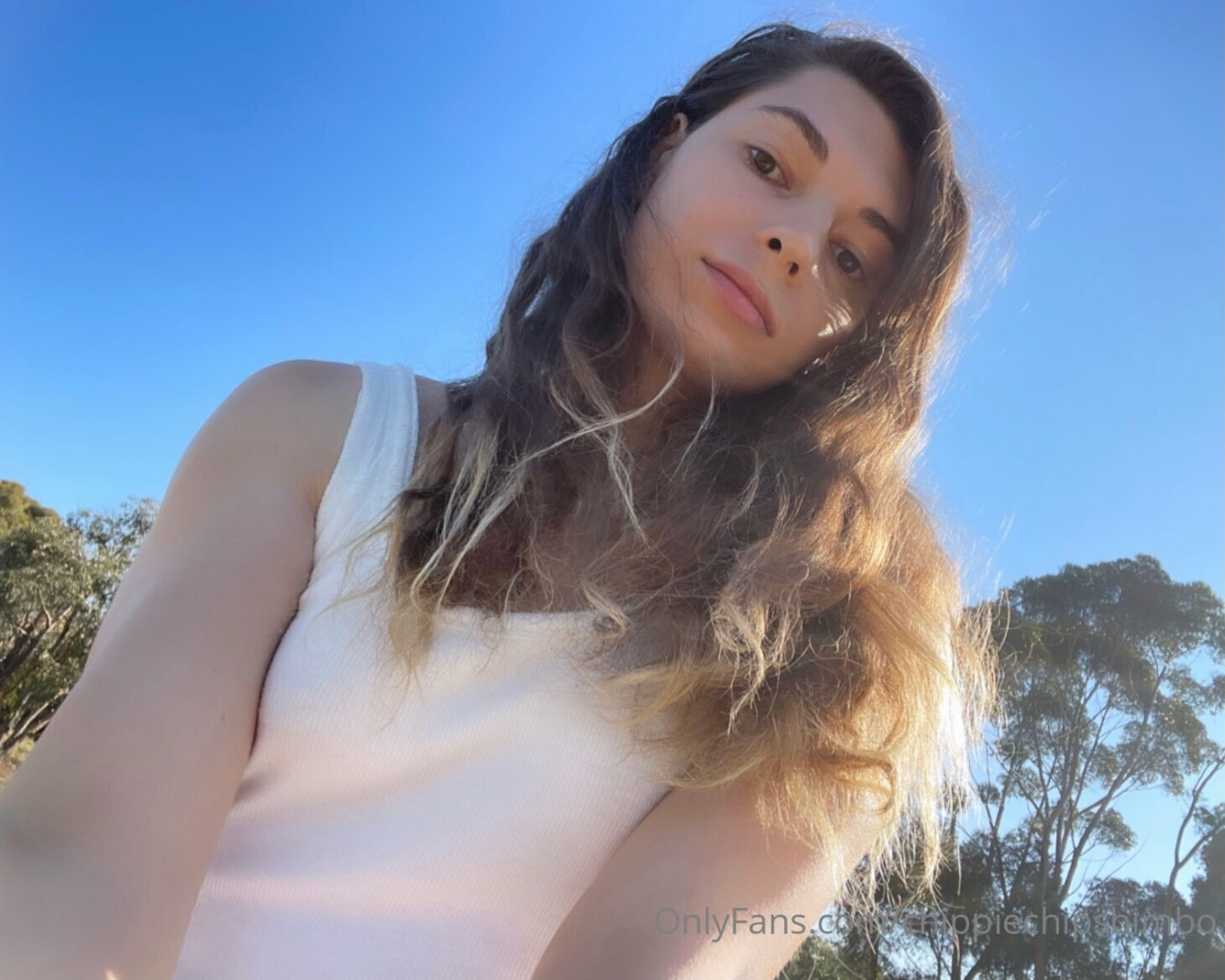 Photo by chippiechipsbimbo published on January 10,2024 22:48:40 - BestThots