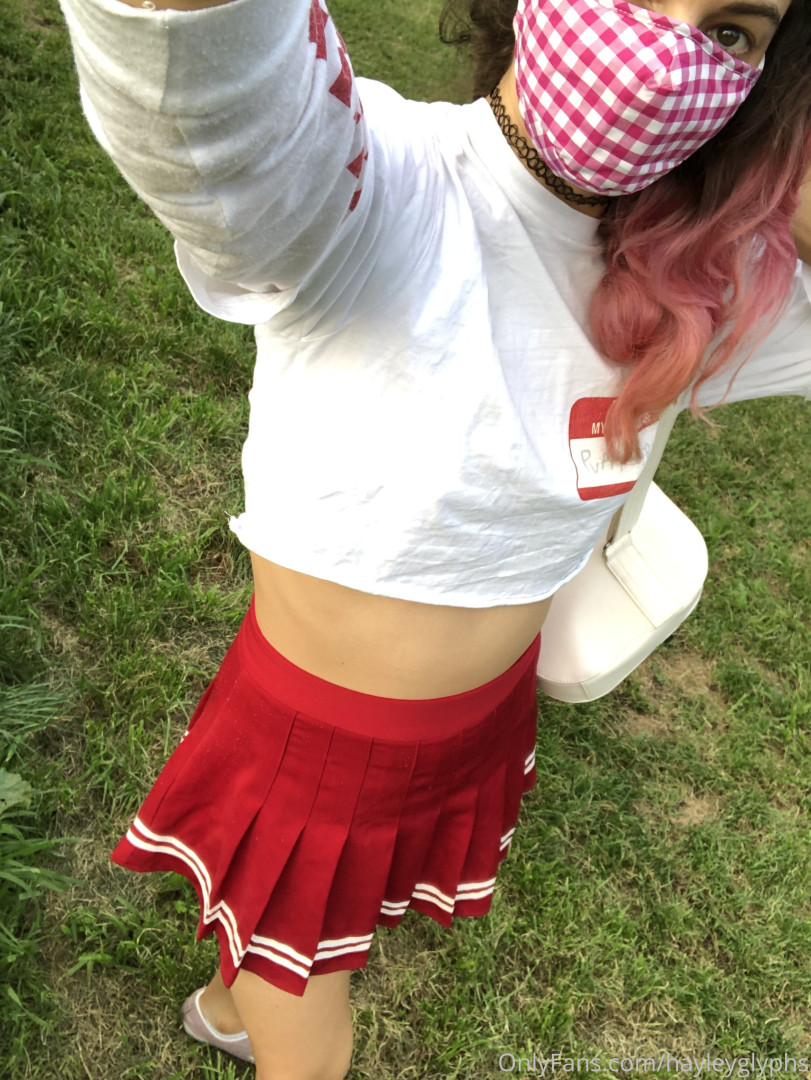 Photo by chippiechipsbimbo published on January 10,2024 22:48:54 - BestThots