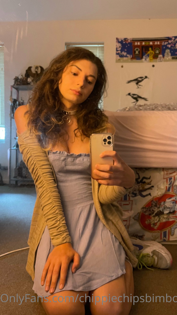 Photo by chippiechipsbimbo published on January 10,2024 22:48:58 - BestThots