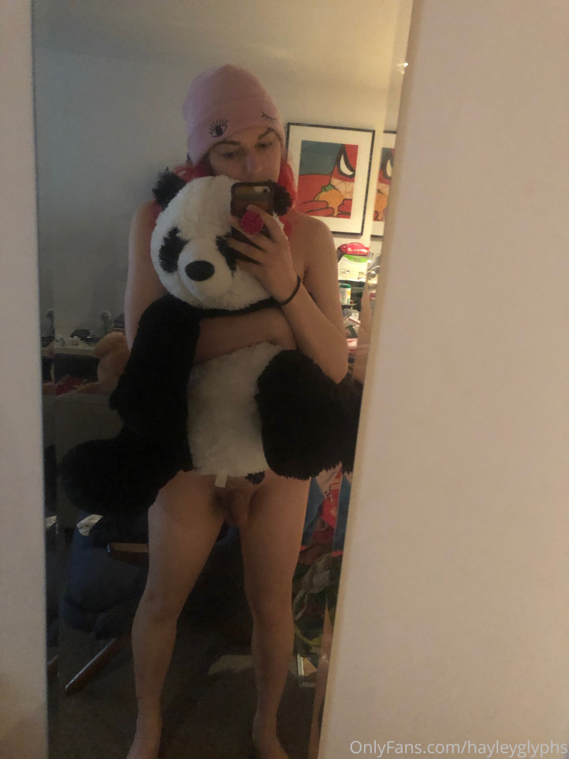 Photo by chippiechipsbimbo published on January 10,2024 22:49:01 - BestThots