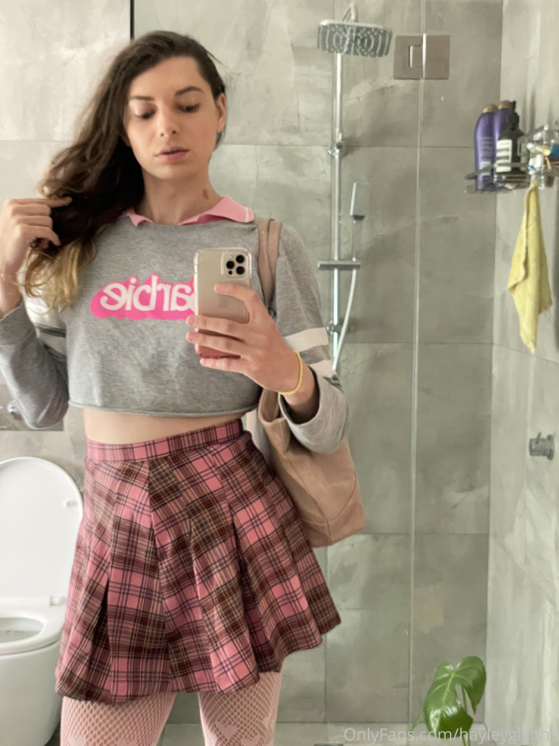 Photo by chippiechipsbimbo published on January 10,2024 22:49:10 - BestThots