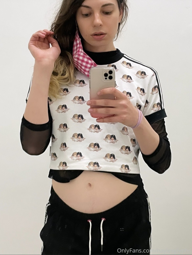Photo by chippiechipsbimbo published on January 10,2024 22:49:39 - BestThots