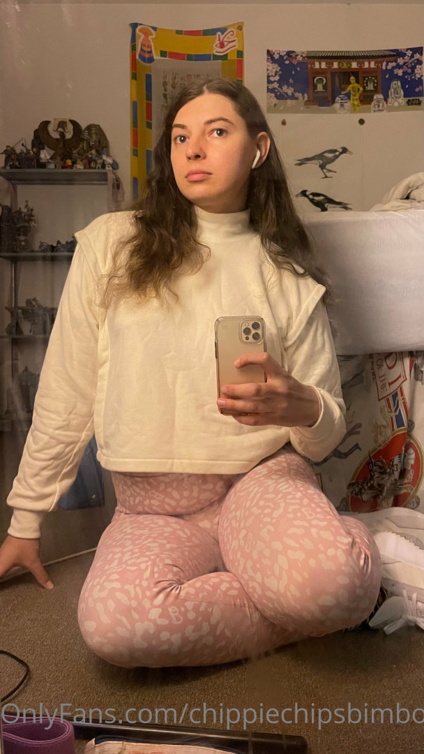 Photo by chippiechipsbimbo published on January 10,2024 22:50:26 - BestThots