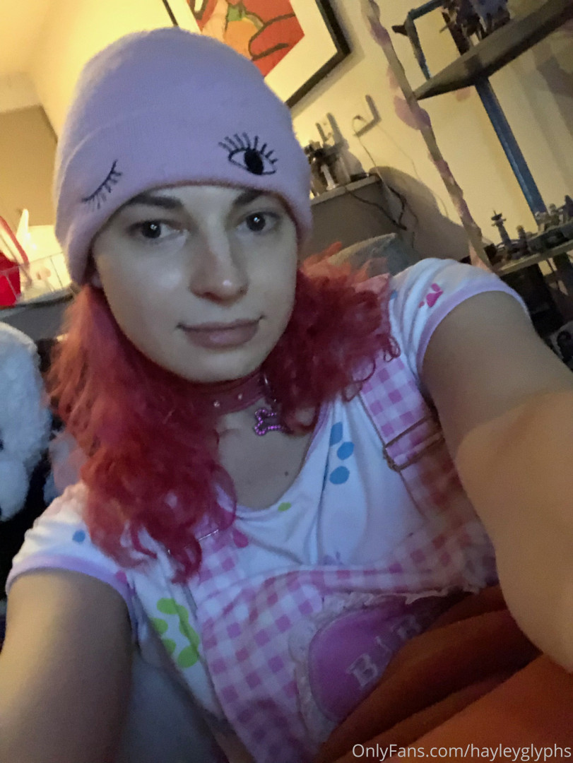 Photo by chippiechipsbimbo published on January 10,2024 22:50:32 - BestThots