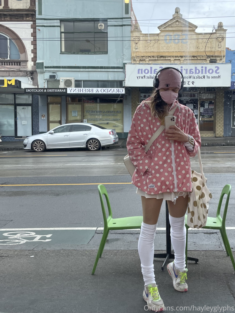 Photo by chippiechipsbimbo published on January 10,2024 22:50:51 - BestThots