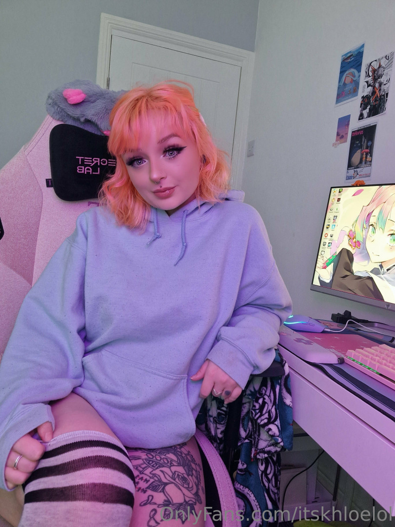 Photo by lewdgamergirlx published on October 11,2023 22:11:08 - BestThots