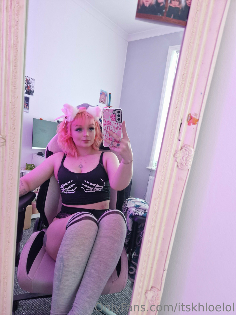 Photo by lewdgamergirlx published on October 11,2023 22:13:54 - BestThots