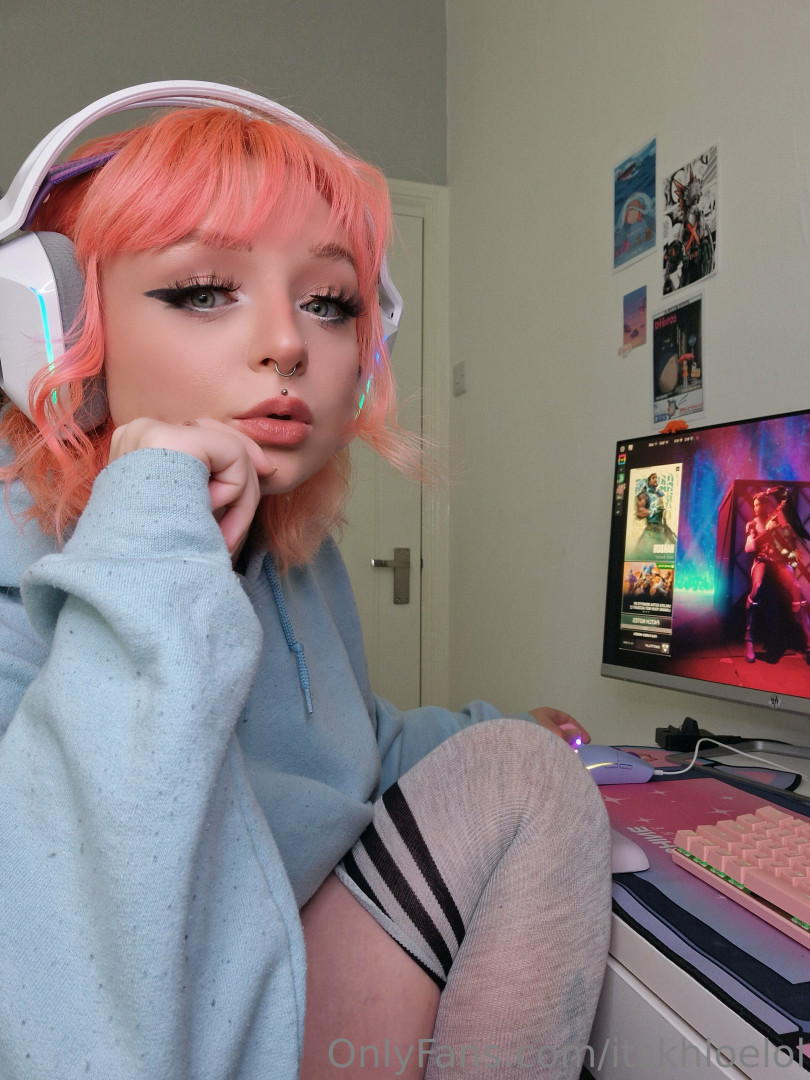 Photo by lewdgamergirlx published on October 11,2023 22:18:16 - BestThots