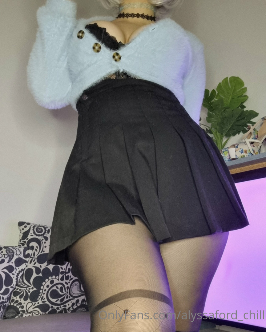 Photo by alyssaford_chill published on November 19,2023 21:39:04 - BestThots