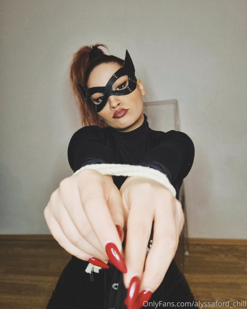 Photo by alyssaford_chill published on November 19,2023 21:41:33 - BestThots