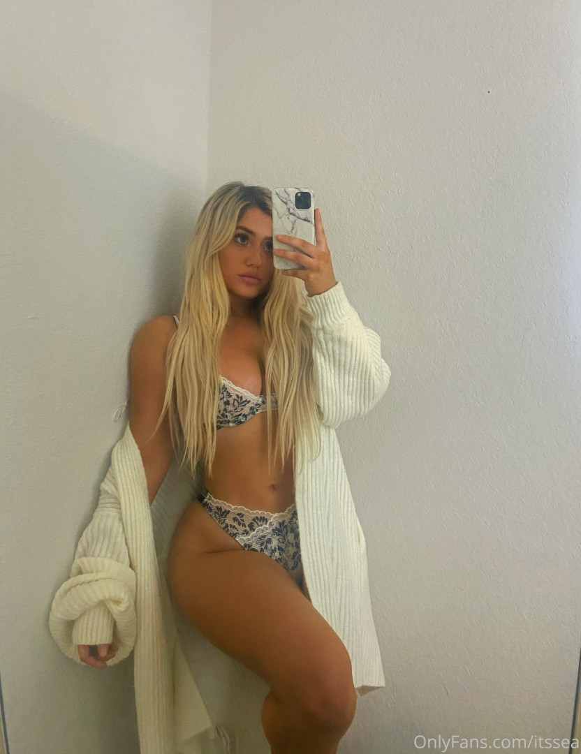 Photo by sseeaababy published on October 13,2023 07:07:48 - BestThots
