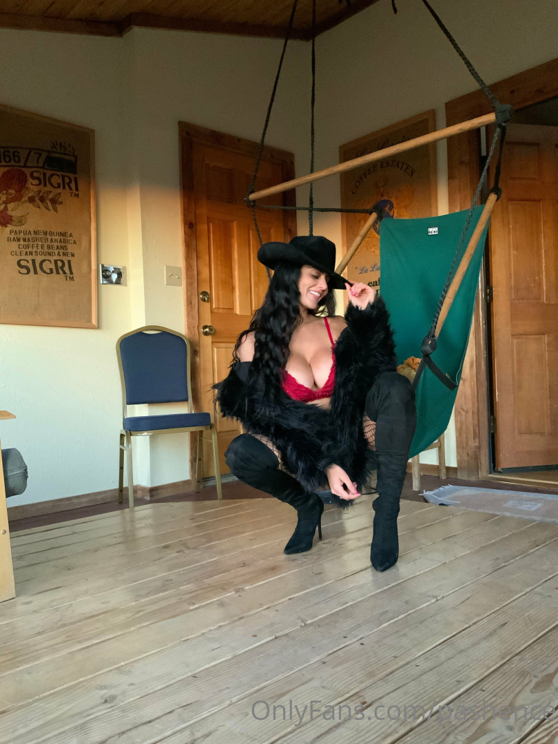 Photo by pashence published on June 15,2023 07:45:53 - BestThots