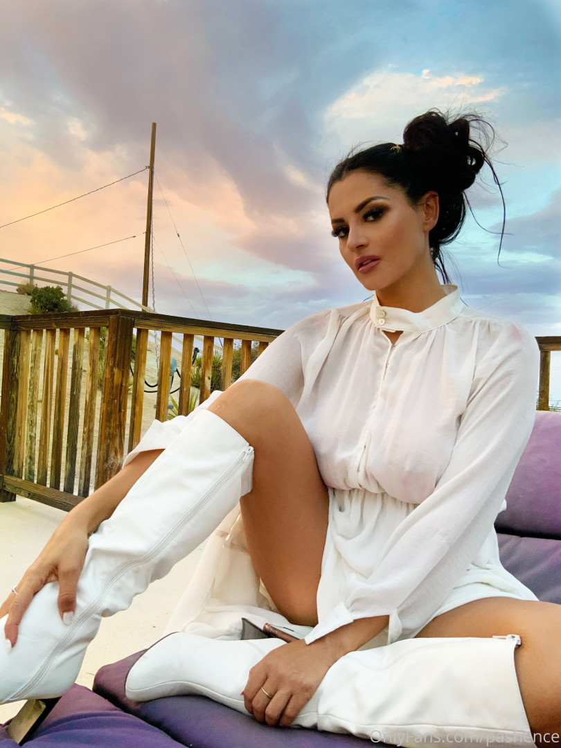 Photo by pashence published on June 15,2023 07:57:46 - BestThots