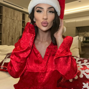 laurenblake #7262600