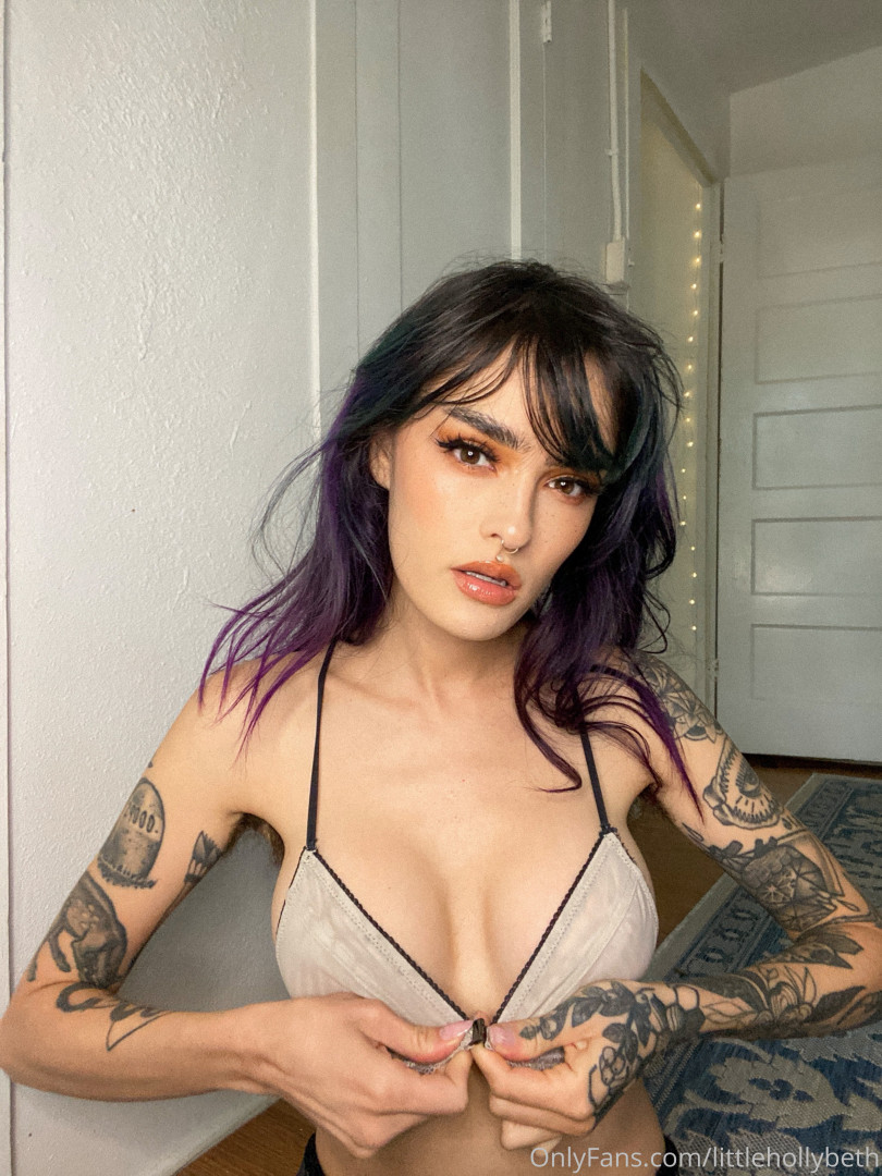 Photo by littlehollybeth published on June 22,2023 10:40:04 - BestThots