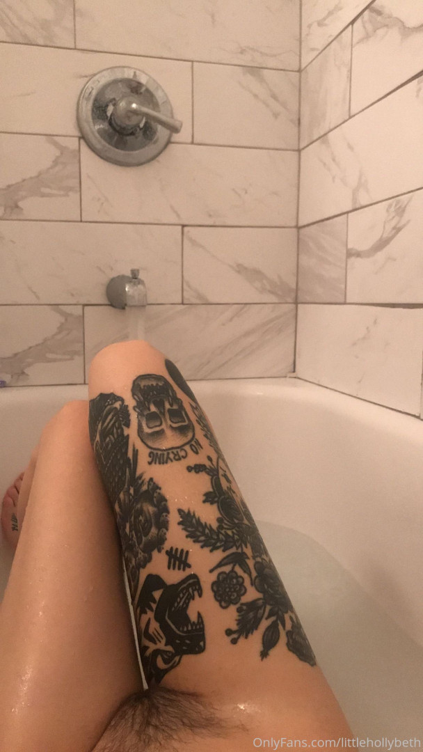 Photo by littlehollybeth published on June 22,2023 10:43:55 - BestThots