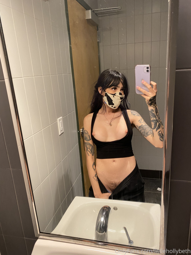 Photo by littlehollybeth published on June 22,2023 10:43:59 - BestThots