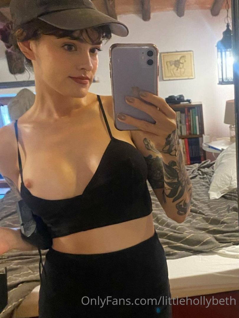 Photo by littlehollybeth published on June 22,2023 10:44:06 - BestThots
