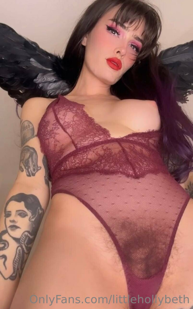 Photo by littlehollybeth published on June 22,2023 10:49:41 - BestThots