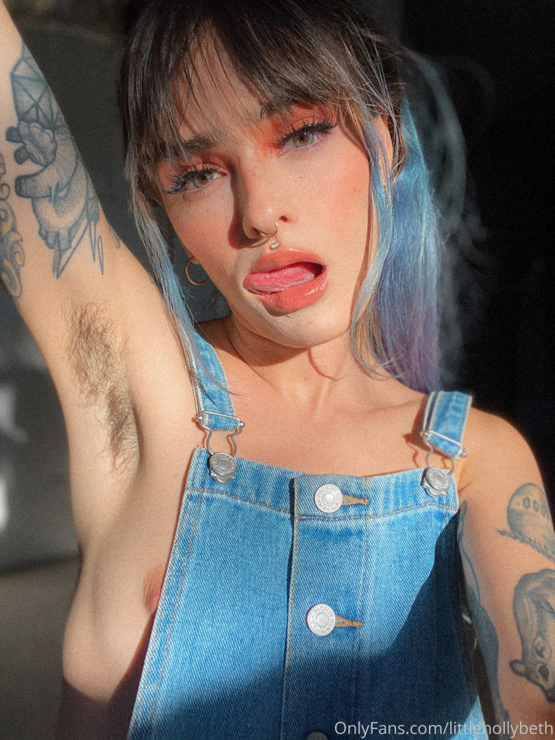 Photo by littlehollybeth published on June 22,2023 10:53:06 - BestThots