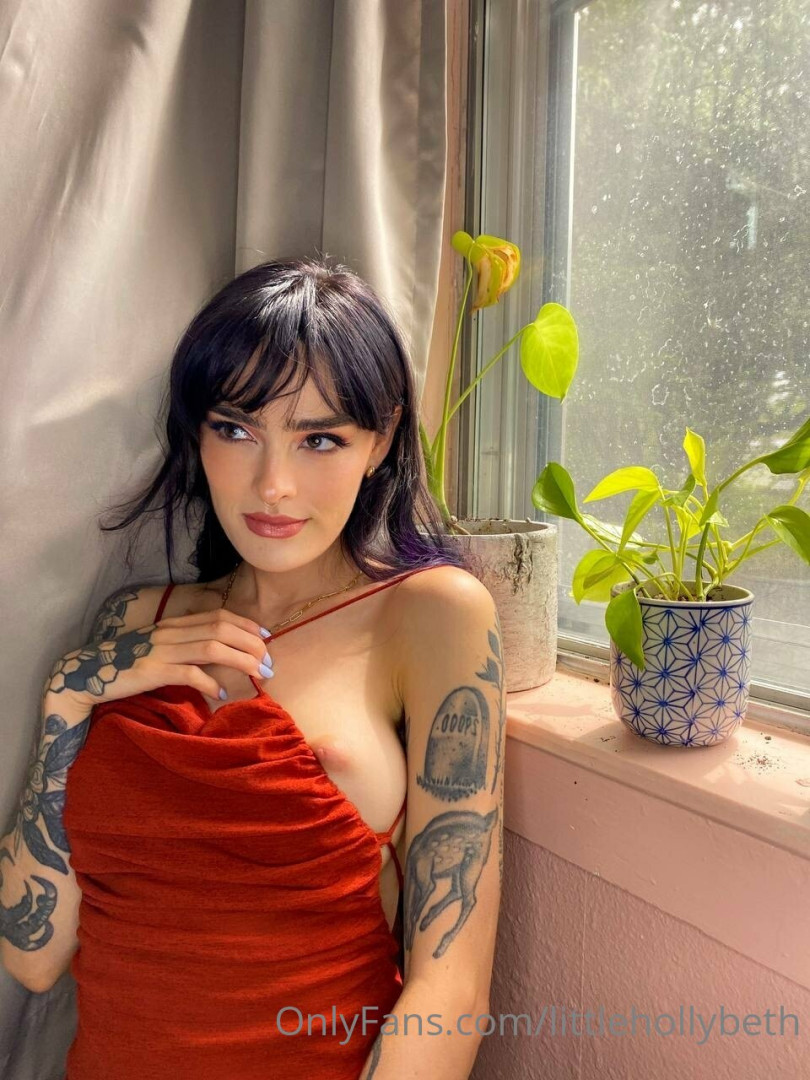 Photo by littlehollybeth published on June 22,2023 10:56:14 - BestThots